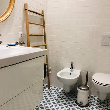 Spacious 3 Bedroom 20 Min To Lisbon * Montijo