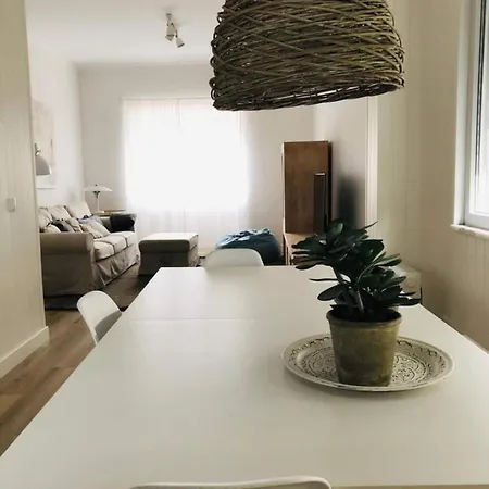 Apartament Spacious 3 Bedroom 20 Min To Lisbon